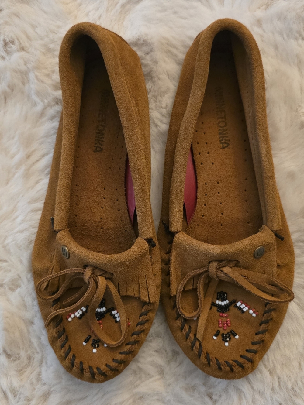 Minnetonka Women’s Brown Suede Beaded Moccasins